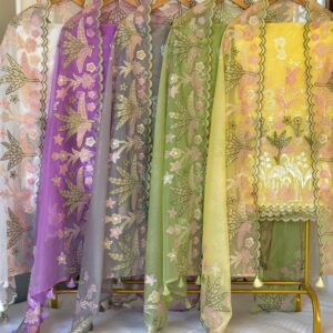 *Exclusive BANARASI Collection💐*